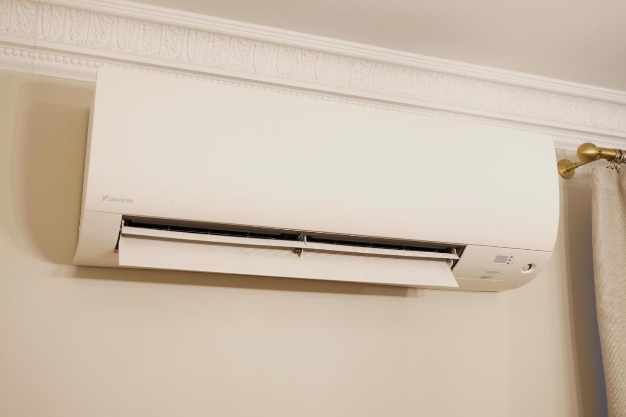 Tallinn City Apartments - 2 Bedroom On Old Town Main Street Viru Exterior foto